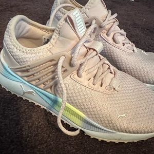 Gosh I think these were worn maybe twice. Top condition.